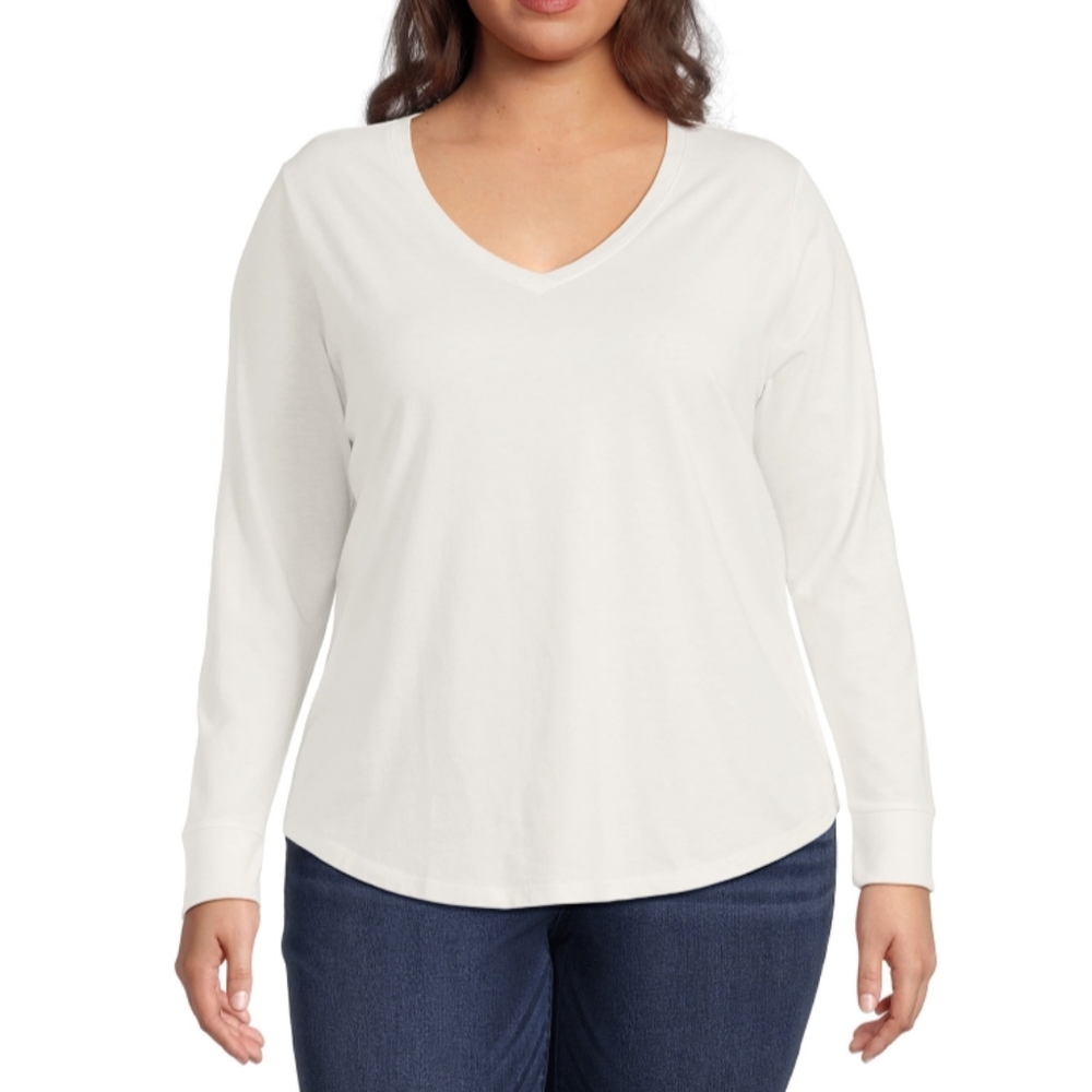 Terra & Sky Women's Size 4X (28W-30W) Long Sleeve T-Shirt V-Neck Winter White